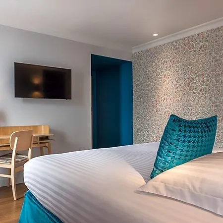 Piapia Hotel