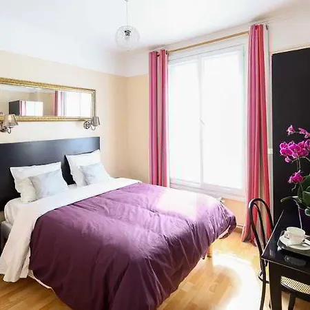 Piapia Hotel